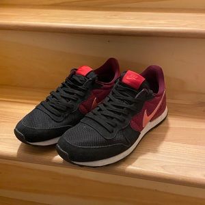 Nike Internationalist Sneaker